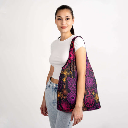 Girl with mandala nanobag